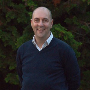 Andrew Truscott-PROFILE PHOTO-2025